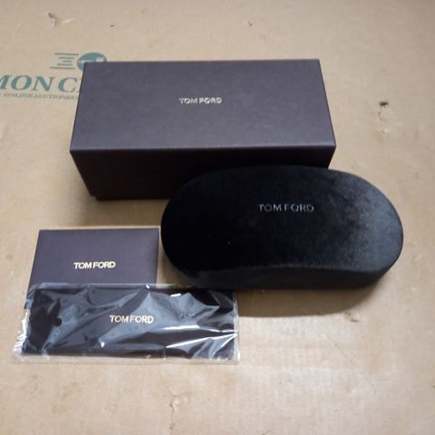TOM FORD GLASSES CASE AND BOX