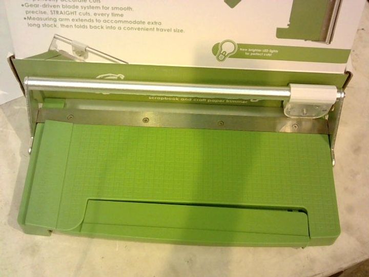 Lot 1240 CUTTERPILLAR CROP PAPER TRIMMER Simon Charles Auctioneers