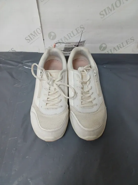 VIONIC AGILE LADIES LACE UP TRAINERS WHITE SIZE 5