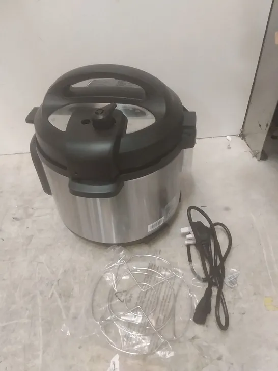 INSTANT POT DUO SMART PRESSURE COOKER