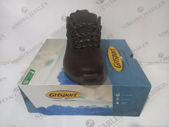 BOXED PAIR OF GRISPORT ESKDALE SHOES IN BROWN EU SIZE 45