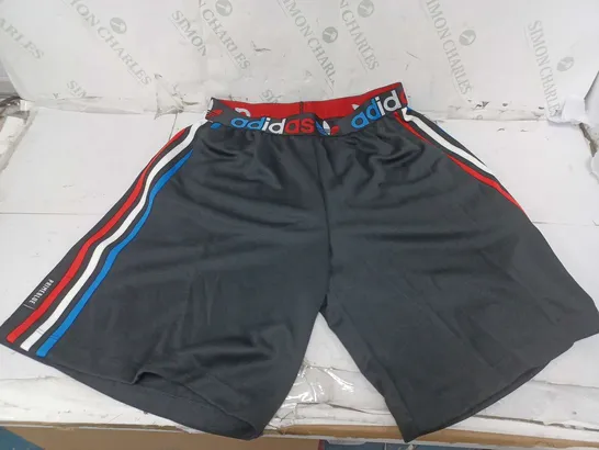 ADIDAS SHORTS IN BLACK/BLUE/RED/WHITE - SIZE 12