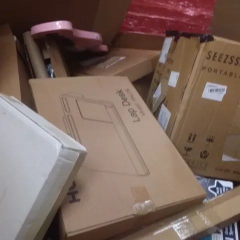 PALLET OF ASSORTED ITEMS INCLUDING PINK FOAM SWIM FLOAT, LAP DESK, BOXED ROUND TOILET SEAT, PORTABLE TOILET