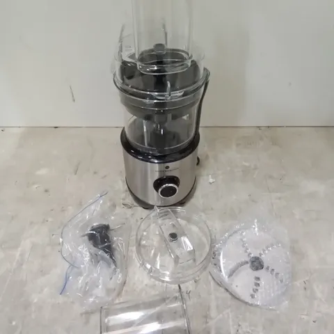 BOXED COOKS ESSENTIALS BLENDER WITH ACCESSORIES 