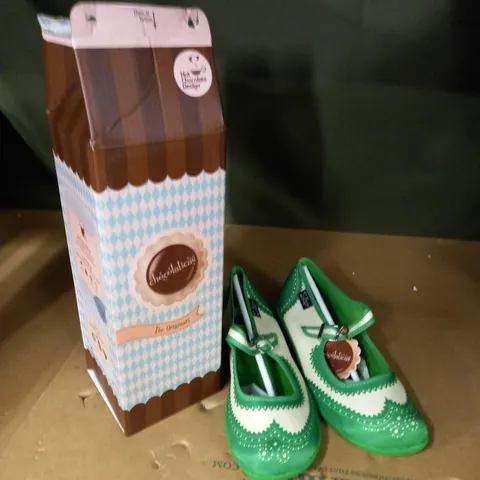 hot chocolate design green shoes size 4 