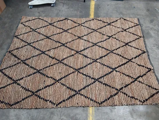 SACRAMENTO HANDWOVEN BEIGE RUG // 160 X 230CM