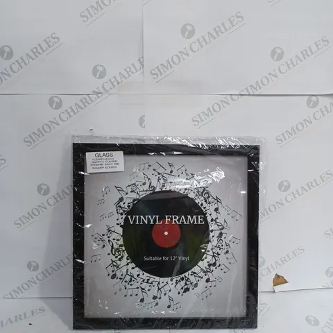 VINYL PHOTO FRAME IN BLACK