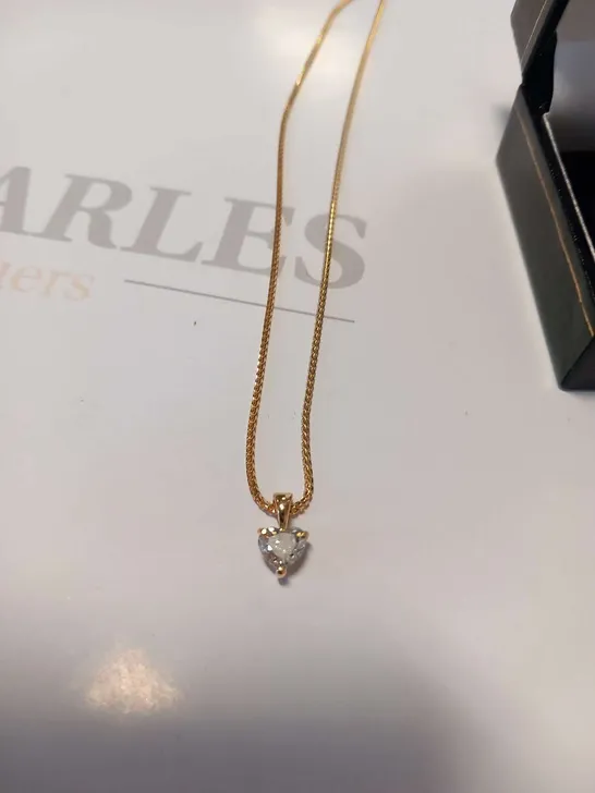 18CT YELLOW GOLD PENDANT ON CHAIN, SET WITH A NATURAL HEART SHAPED DIAMOND