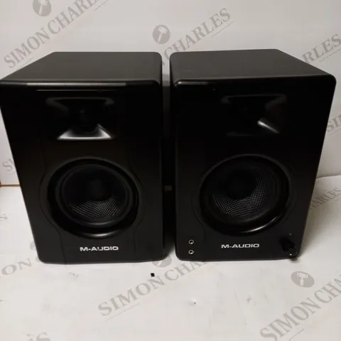 M-AUDIO BX4 - 120-WATT POWERED DESKTOP COMPUTER SPEAKERS