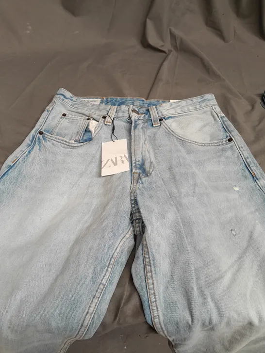 ZARA BAGGY FIT LIGHT DENIM JEANS - EUR 38