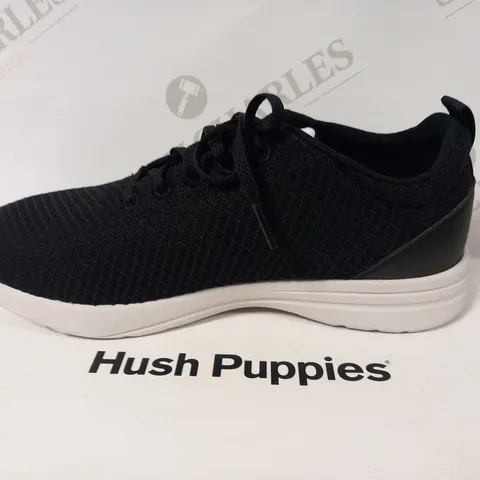 BOXED HUSH PUPPIES HW06765-001 WOMEN THE GOOD LACEUP BLACK TEXTILE SIZE 6