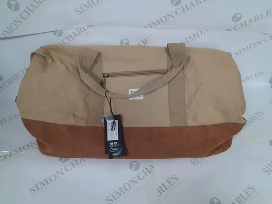 TYPO EXPLORER HOLDALL DUFFLE IN SAND 