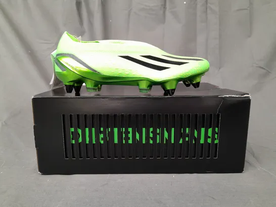 BOXED PAIR OF ADIDAS X SPEEDPORTAL FOOTBALL BOOTS IN GREEN UK SIZE 3.5