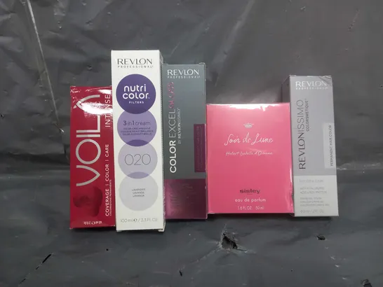 BOX OF APPROX 15 ASSORTED HEALTH & BEAUTY ITEMS TO INCLUDE - REVLON PERMANENT HAIR COLOUR , SISLEY EAU DE PARFUM , REVLON COLOR EXCEL GLOSS HAIR COLOUR ETC - COLLECTION ONLY