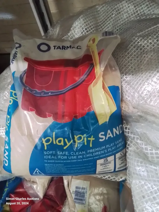 PALLET OF APPROXIMATELY 35 BAGS OF CHILDREN'S PLAY SAND (PALLET NEEDS TO BE RETURNED)