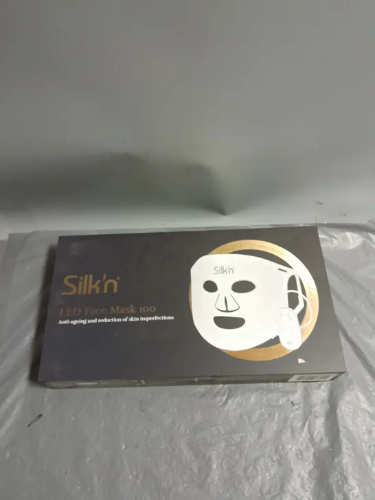 BOXED SILK'N LED FACE MASK 100 ANTI-AGEING AND REDUCTION OF SKIN IMPERFECTIONS