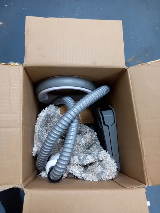 BOXED SHARK FLOOR AND HANDHELD STEAM CLEANER S6005