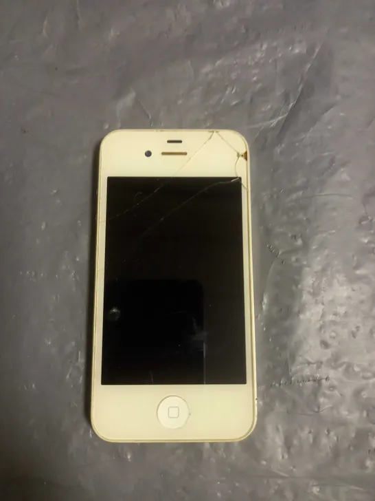 APPLE IPHONE 4 8GB A1332