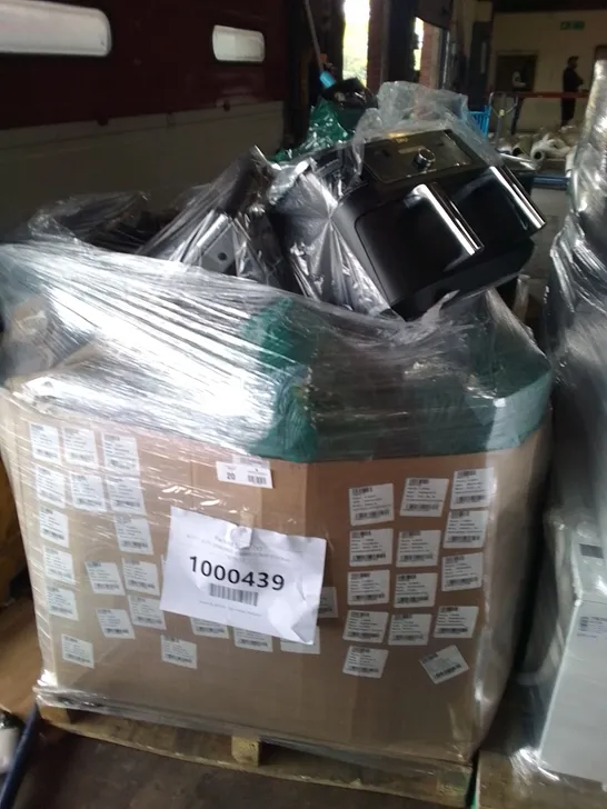 PALLET OF APPROXIMATELY 38 ASSORTED ELECTRICAL ITEMS TO INCLUDE 