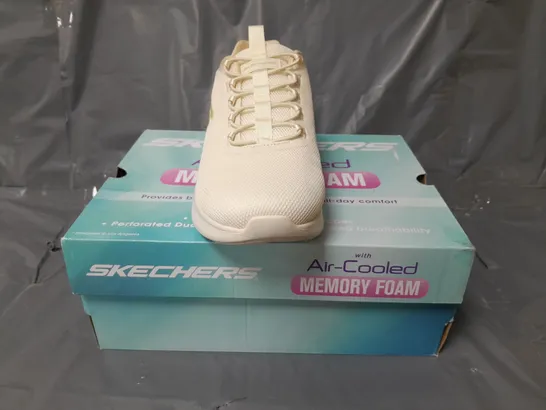 BOXED PAIR OF SKECHERS AIR-COOLED MEMORY FOAM TRAINERS IN CREAM SIZE 6