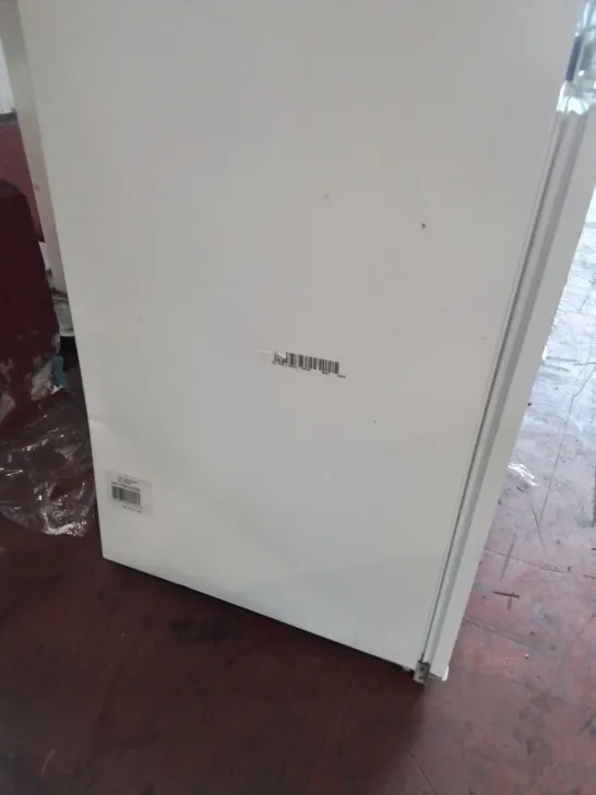 SMEG BUILT IN 70/30 FRIDGE FREEZER - UKC81721F