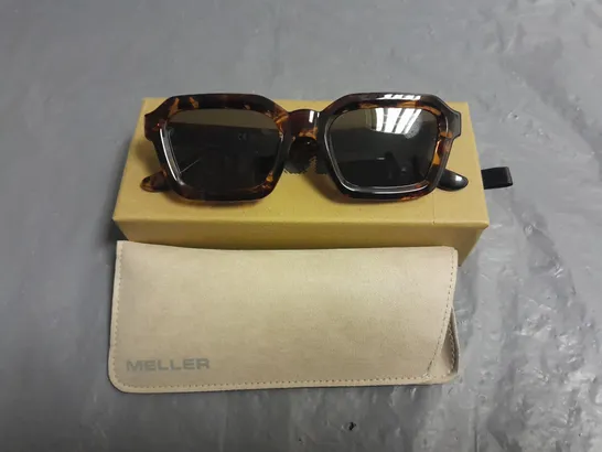 BOXED PAIR OF MELLER GLASSES