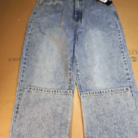 I SAW IT FIRST STRAIGHT LEG JEANS MID WASH - UK 12 