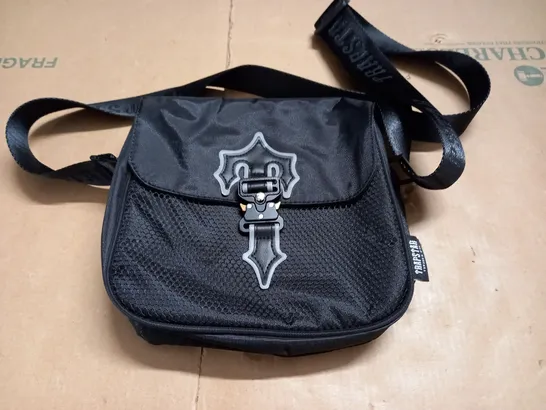 TRAPSTAR IRONGATE T-CROSS BODY BAG