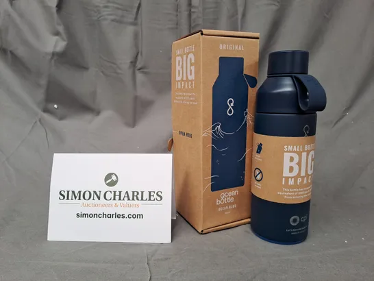 BOXED OCEAN BOTTLE 500ML DRINK BOTTLE IN NAVY