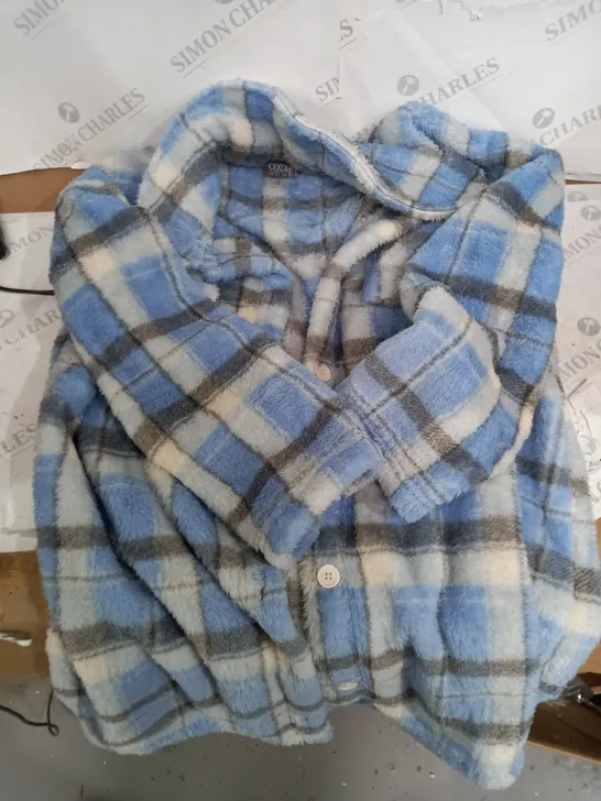 COZEE HOME BLUE AND GRAY JACKET SIZE L