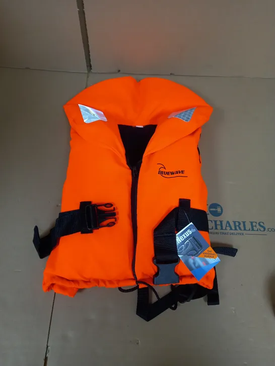 BLUEWAVE ITW NEXUS LIFE JACKET IN ORANGE 