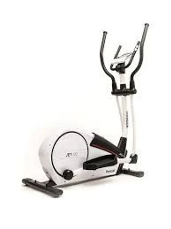 BOXED REEBOK JET 100 CROSS TRAINER IN WHITE  RRP £449