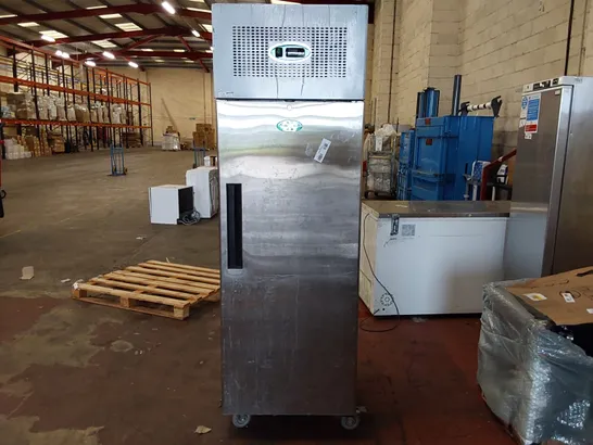 GENFROST GEN600H 595 LITRE UPRIGHT COMMERCIAL STORAGE FRIDGE