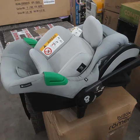 BOXED KINDERKRAFT CAR SEAT