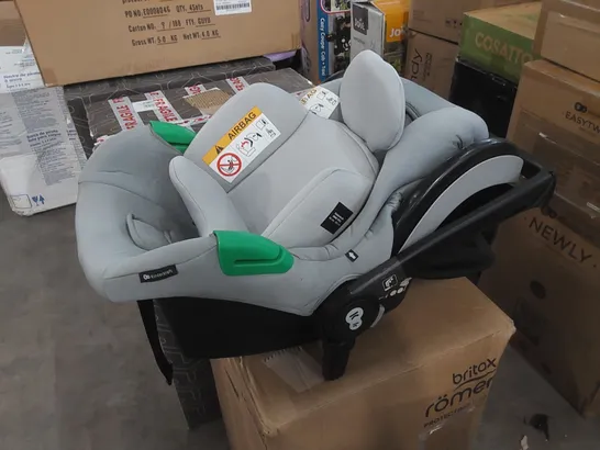 BOXED KINDERKRAFT CAR SEAT