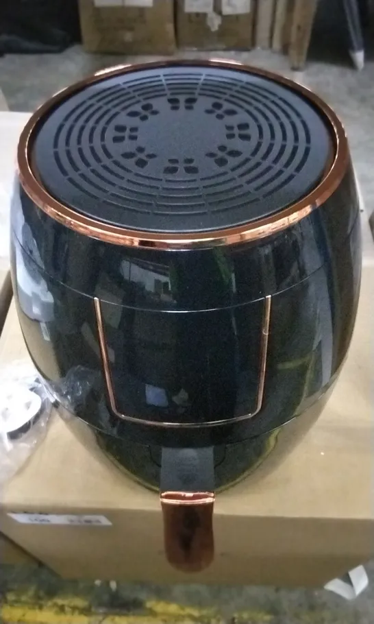 MULTIFUNCTIONAL AIR FRYER