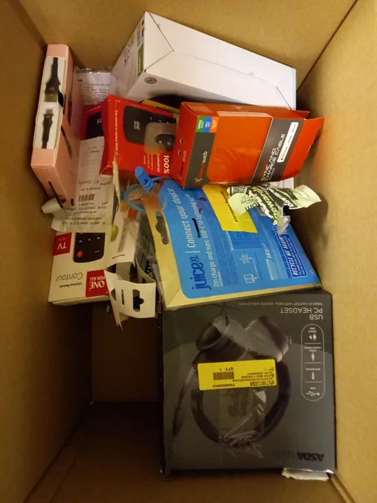 BOX OF APPROXIMATELY 20 ASSORTED ELECTRICAL PRODUCTS TO INCLUDE USB SPEAKERS, CHARGING CABLES, PC HEADSET ETC 