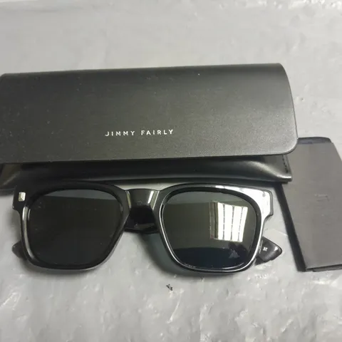 JIMMY FAIRLY GLASSES IN CASE