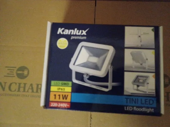 BRAND NEW KANLUX TINI LED FLOODLIGHT 11W-WW-W WHITE