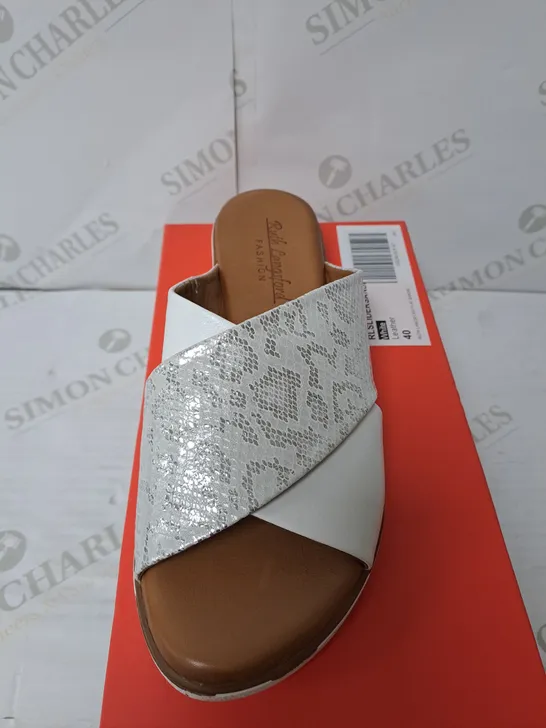 BOXED PAIR OF RUTH LANGSFORD LEATHER SANDALS IN WHITE SIZE 7