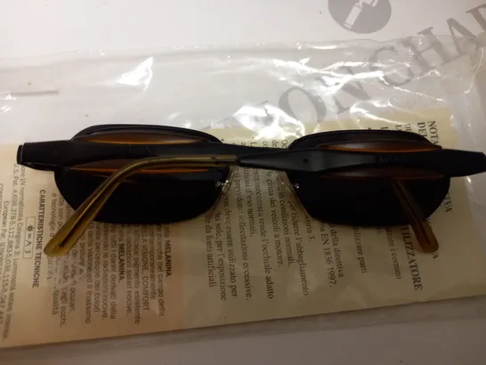 APPROXIMATELY 10 DIERRE STING SUNGLASSES - BOXED