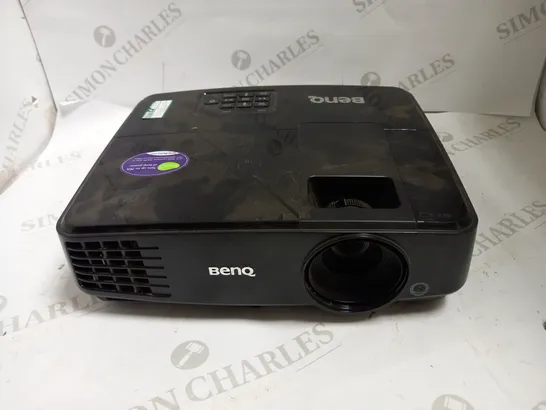 BENQ MX505 PORTABLE PROJECTOR