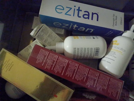 APPROXIMATELY 20 ASSORTED BEAUTY PRODUCTS TO INCLUDE ELIZABETH ARDEN CERAMIDE PURIFYING CREAM CLEANSER, GUINOT SLIMMING CREAM, EZITAN OVERNIGHT TAN BODY MASK, MILKSHAKE POWERFUL PROTECTOR ETC.