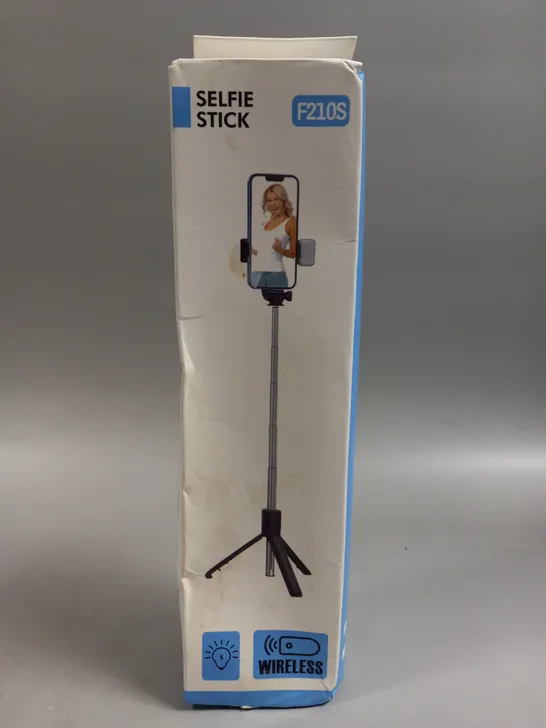 BOXED SEALED F210S SELFIE STICK 