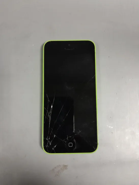 APPLE IPHONE 5C SMARTPHONE IN GREEN