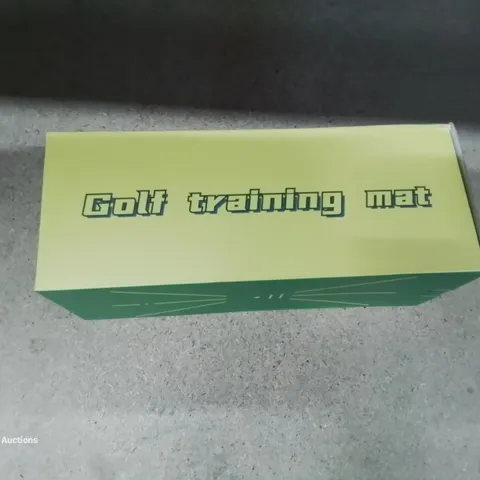 BOXED GOLF TRAINING MAT 