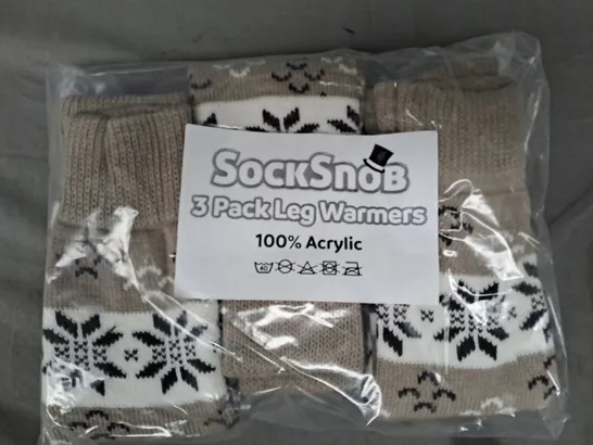 BOX OF APPROXIMATELY 10 ASSORTED SOCK SNOB 3-PACK LEG WARMERS IN BEIGE - COLLECTION ONLY