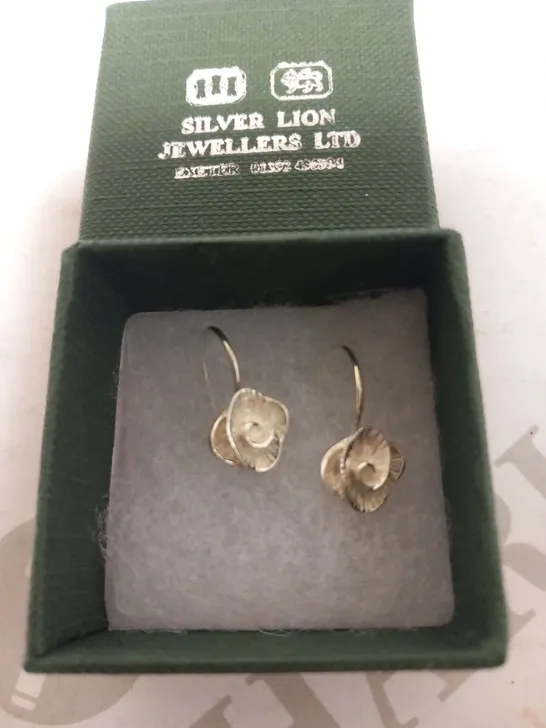 BOXED SILVER LION JEWELLERS LTD EARRINGS 