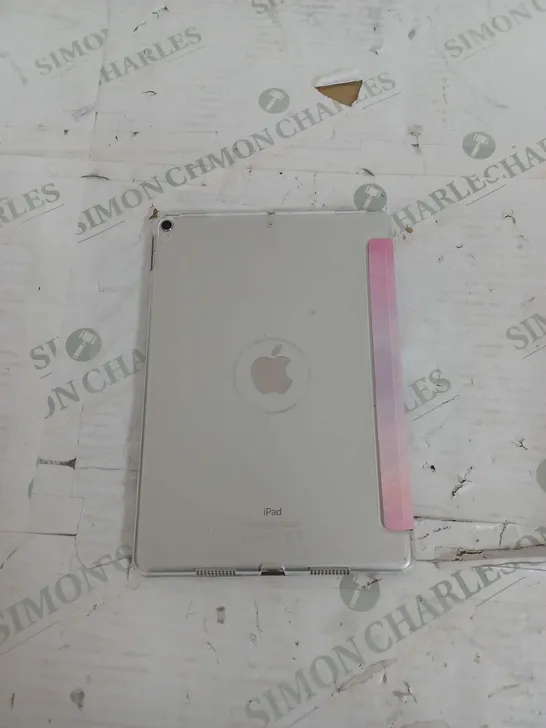 APPLE IPAD MODEL A1701 WITH CASE