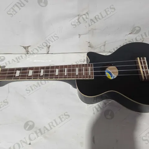 MAHALO UKULELE IN BLACK WITH FAUX LEATHER CARRY CASE